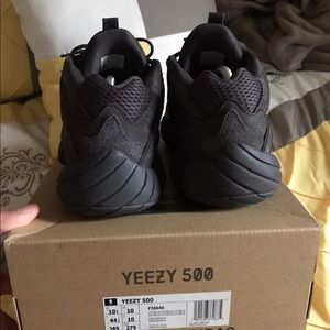 Yeezy 500